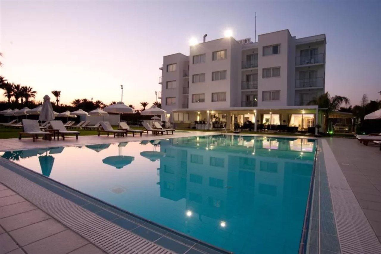 Frixos Suites Hotel Apts Voroklini Exterior foto